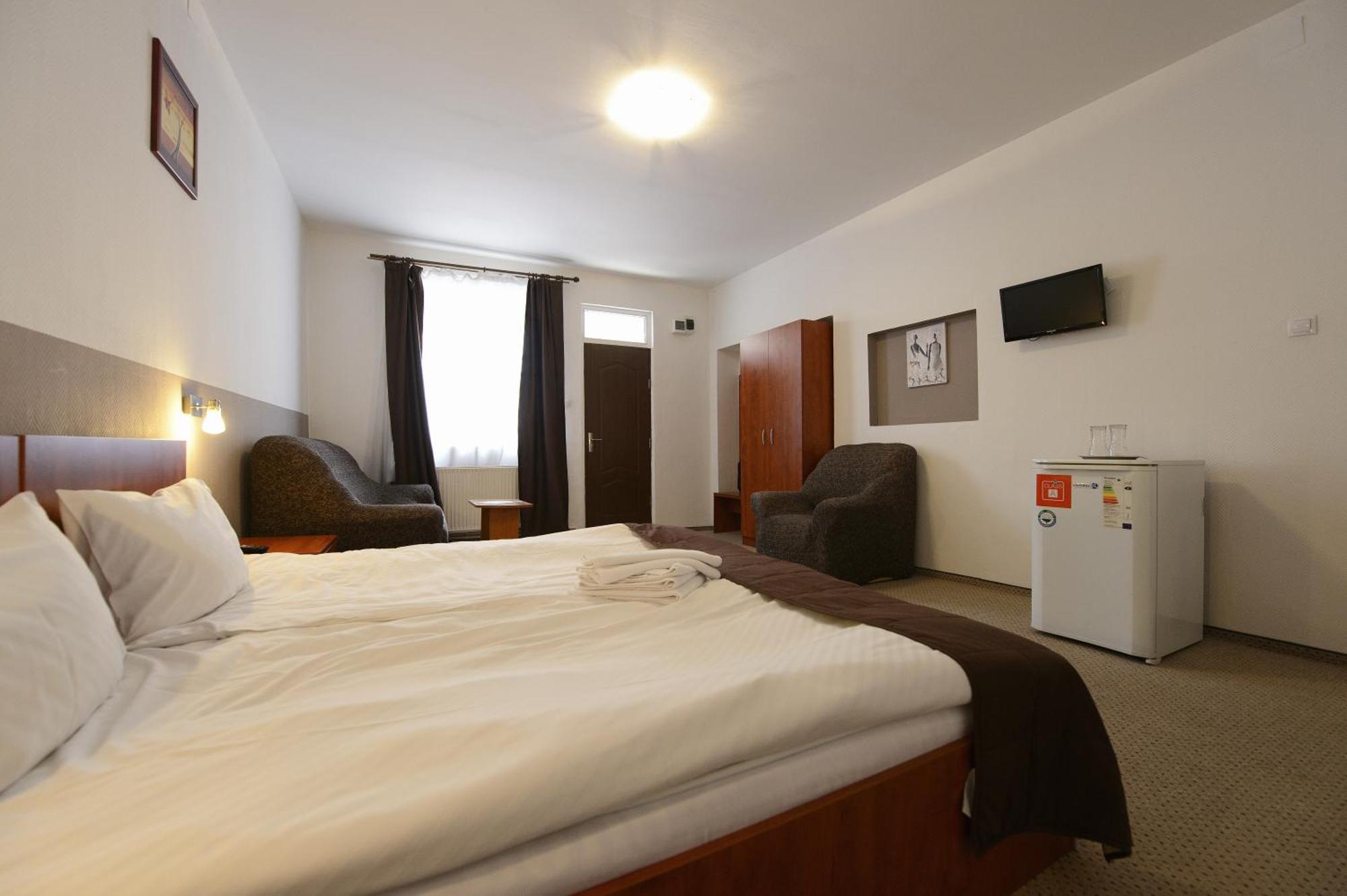 Residence Piata Sfatului Braşov Chambre photo